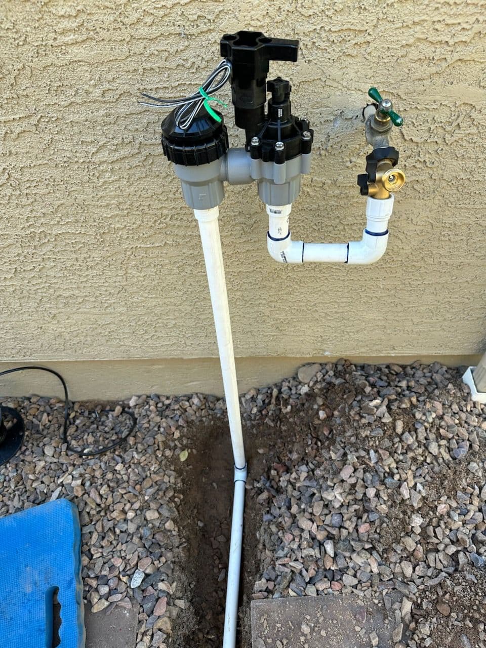 Gallery photos for Enhance Your Garden with Efficient Irrigation: Image #1